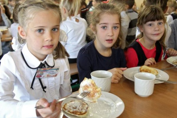 В школах Краматорска больше не будет бесплатного питания