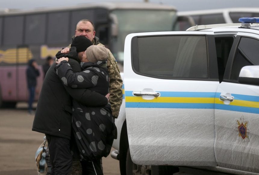 У Зеленского опубликовали полный список освобожденных из плена украинцев