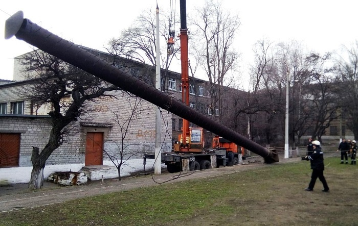 Мариупольские спасатели помогли школе: подробности