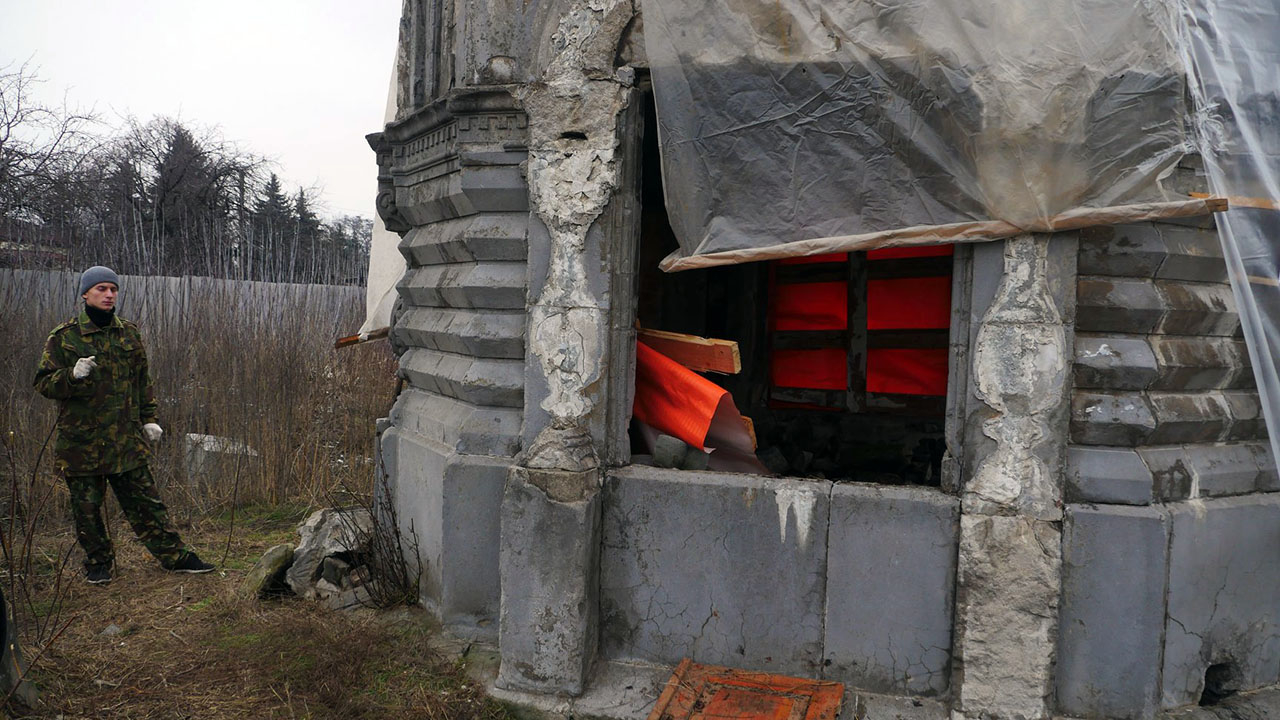 В Славянске пытаются спасти памятник архитектуры