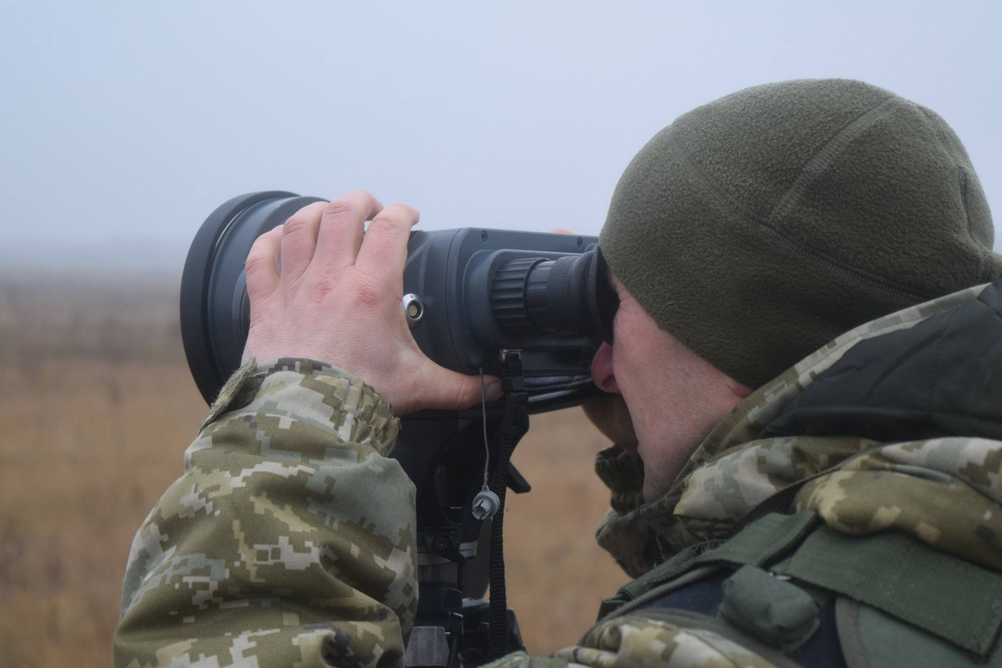 Пограничники нашли возможность избегать лазеров боевиков на Донбассе