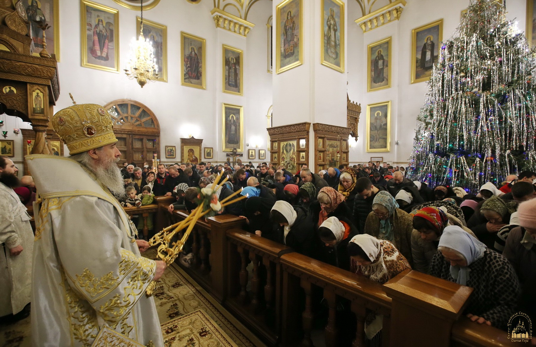 В Святогорской Лавре прошли Рождественские служения