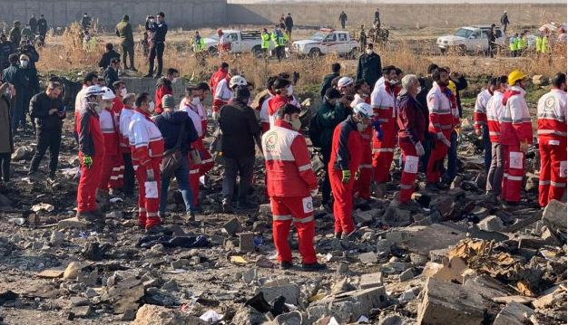 СНБО: 11 человек потерпевшего крушение в Иране самолета - украинцы