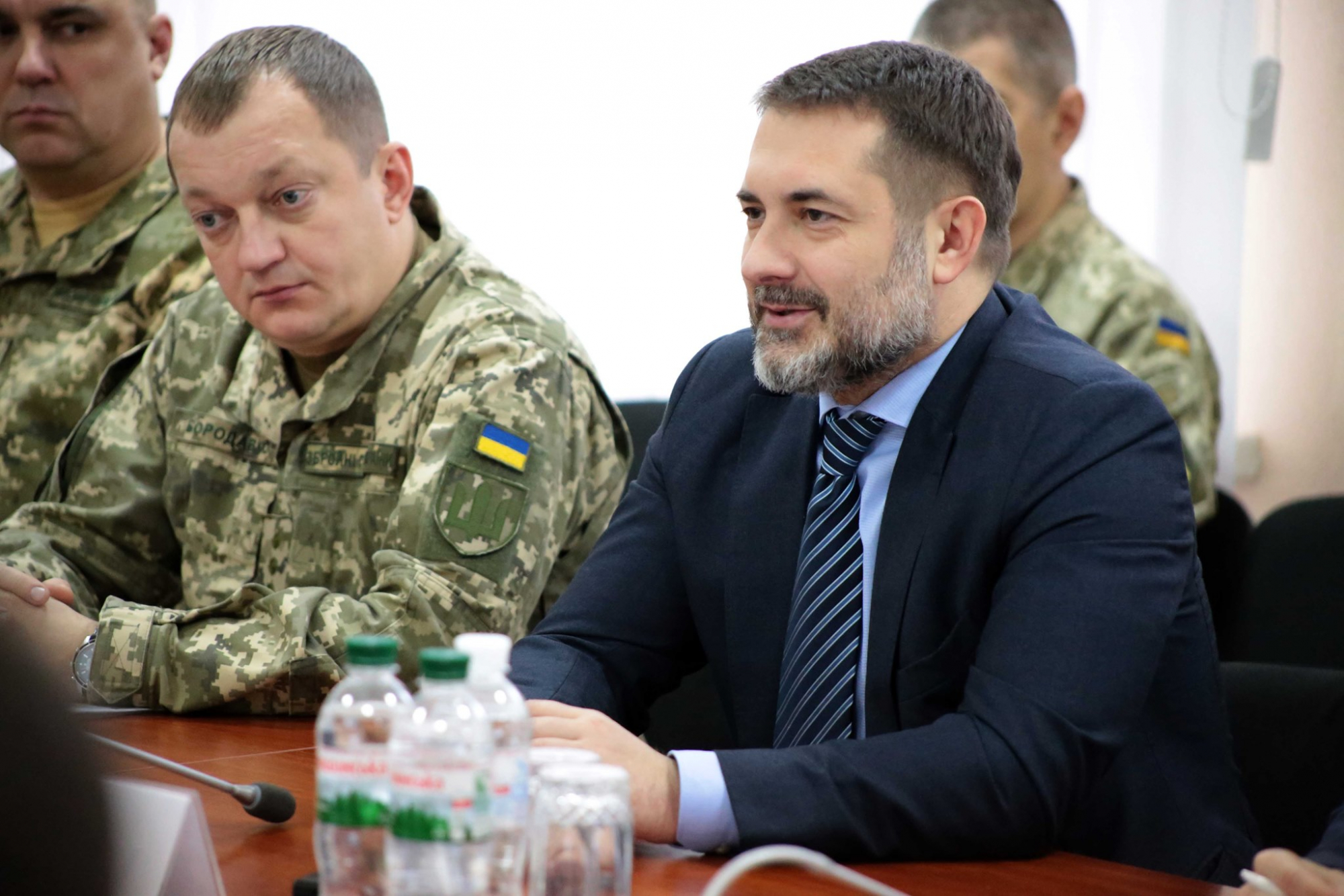 Глава ОГА обсудил перспективы Луганщины с послами стран ЕС