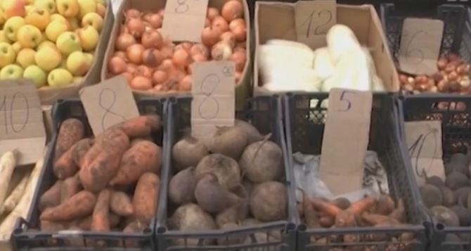На рынках Луганской области снижаются цены на овощи