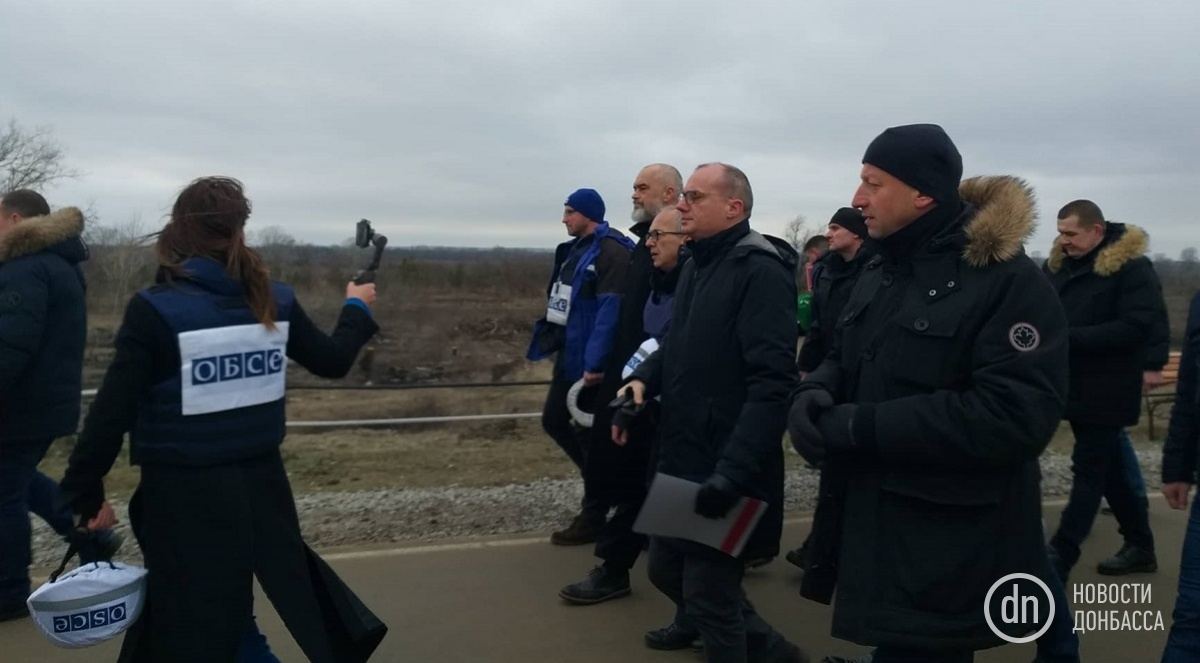 Глава ОБСЕ не стал общаться с журналистами в Станице Луганской