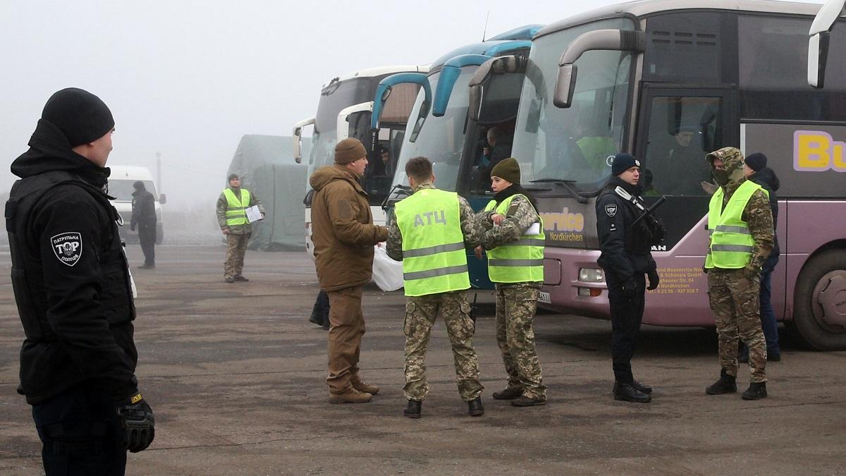 Боевики "ДНР" отказались продолжать обсуждение обмена пленными