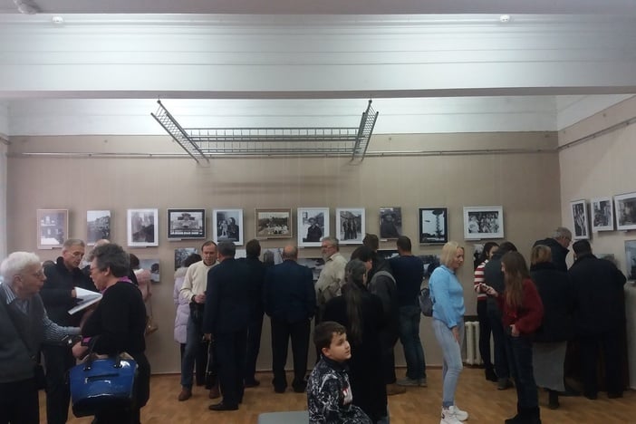 В Мариупольском краеведческом музее показали фотолетопись города