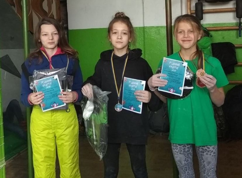 Спортсменка из Северодонецка стала победительницей соревнований по скалолазанию
