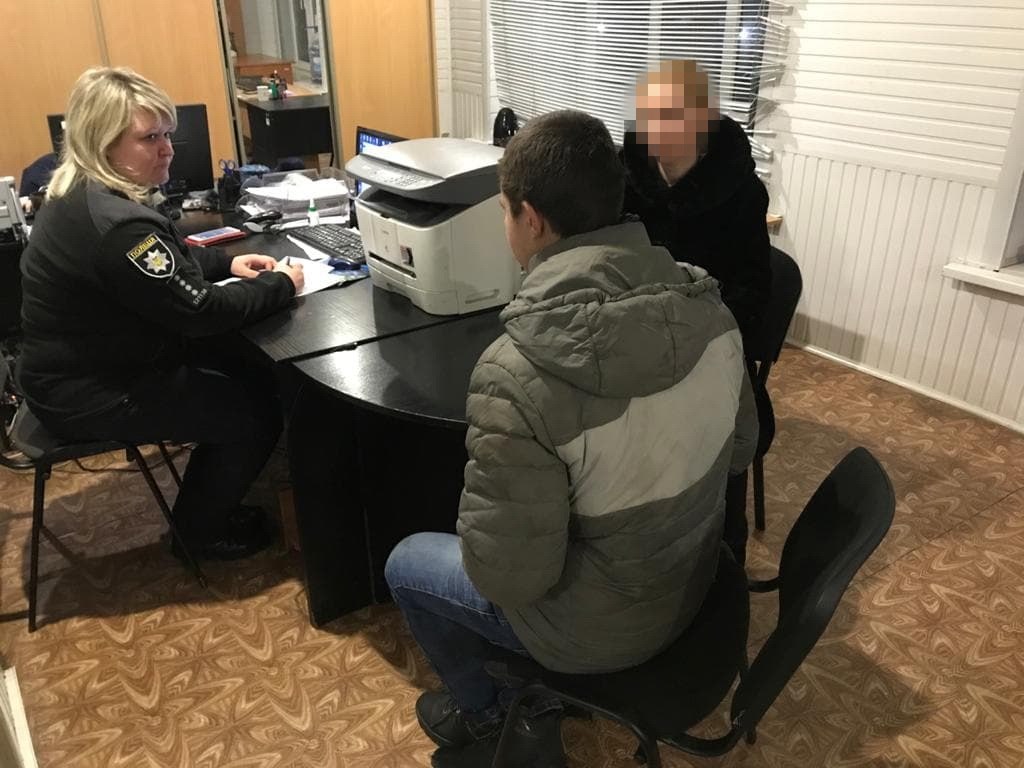 Полицейские Луганщины нашли и вернули домой несовершеннолетнего беглеца