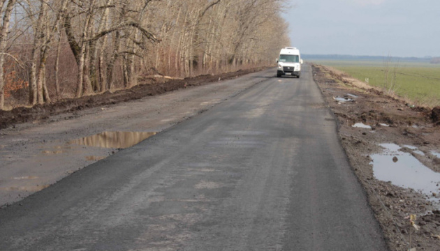 В Службе автомобильных дорог заявили, что нужно 9 лет, чтобы восстановить все дороги госзначения на Луганщине