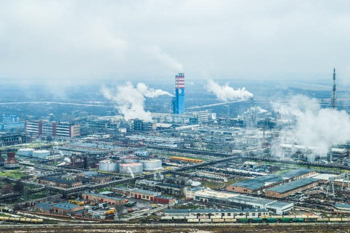 Нардеп заявил, что Северодонецку грозит экологическая катастрофа из-за пожара на "Азоте"