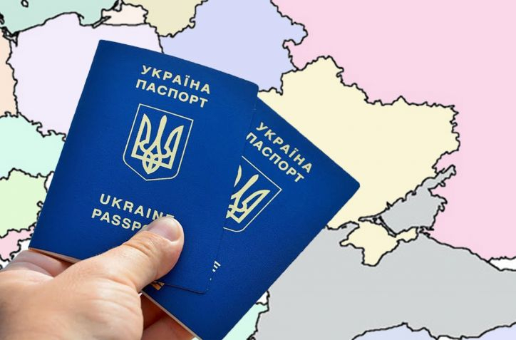 В областях, граничащих с РФ, увеличился спрос на загранпаспорта