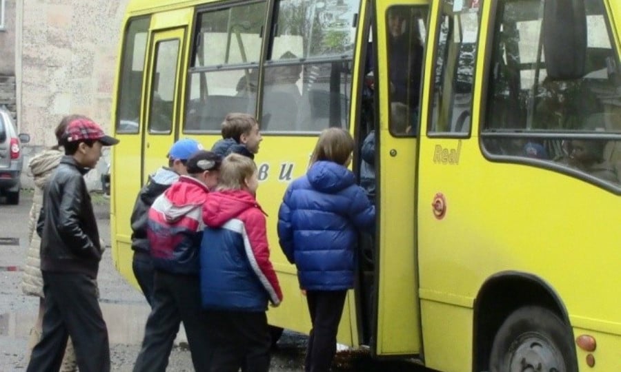 В Краматорске школьники будут ездить со скидкой, - решение горсовета