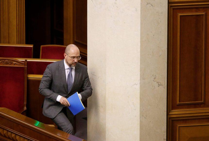 Новый Кабмин поддержали 277 депутатов: кто министры