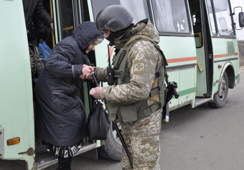 Ситуация на КПВВ Донбасса 5 марта: поток уменьшился