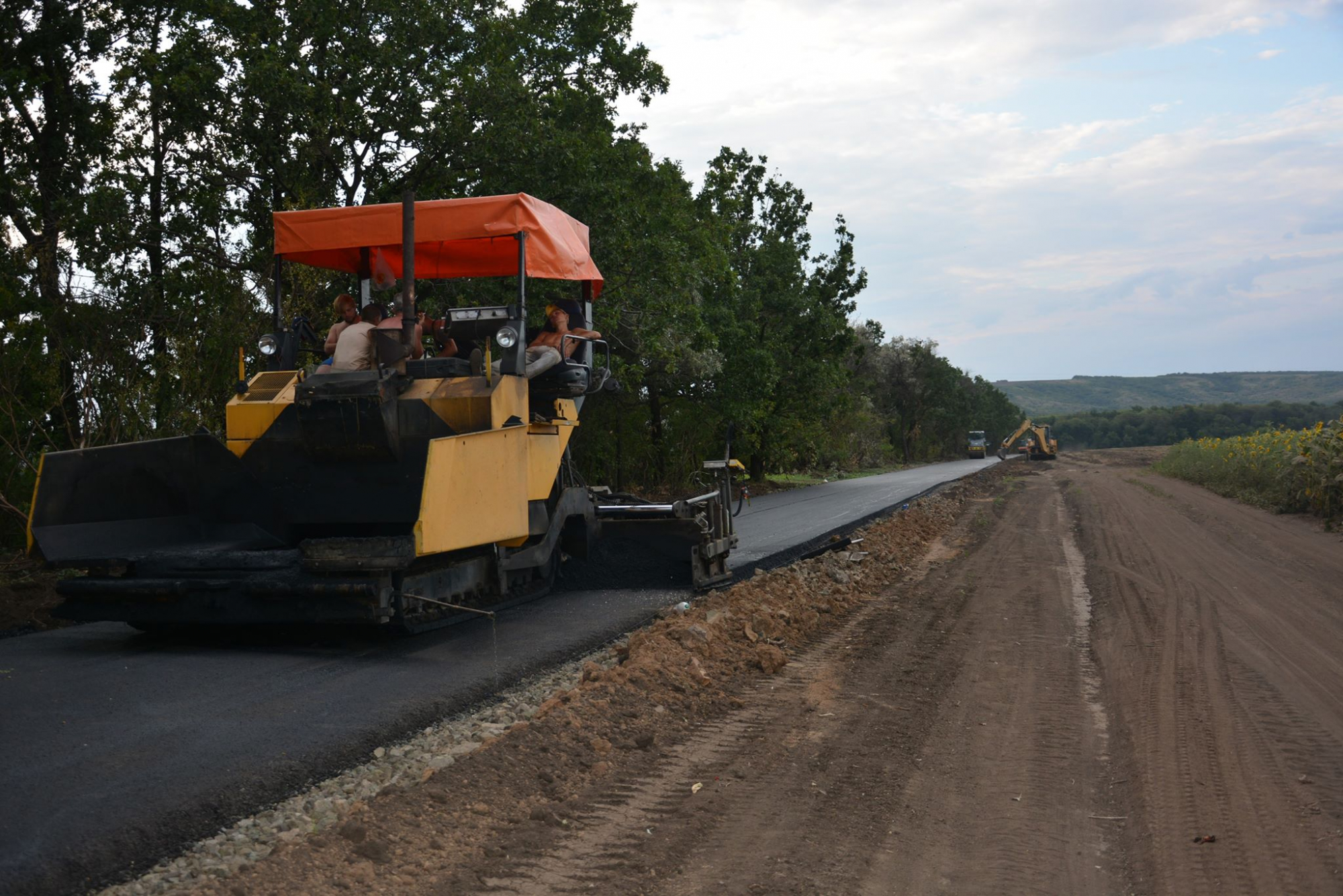 На Донетчине подрядчик присвоил 9 млн грн на ремонте дорог в Краматорске и Лимане