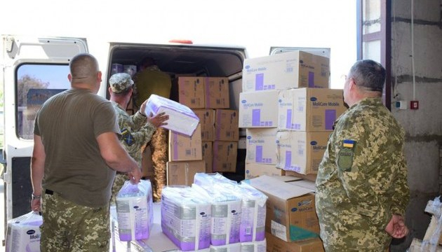 Госпитали на Донетчине получили гуманитарной помощи на 300 тыс грн