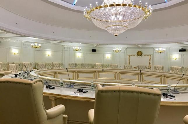 У официальных переговорщиков от Украины просят разъяснений относительно роли "консультативного совета" в ТКГ