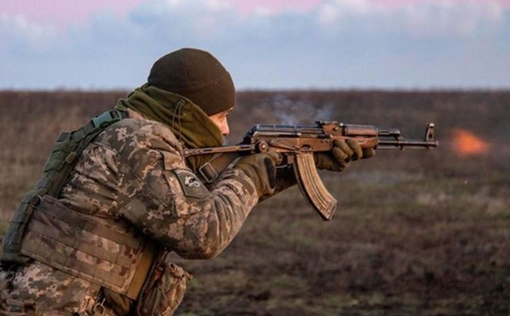 Боевики на Донбассе 7 раз нарушили режим тишины, рядом с Новотошковским обстрелы вели из противотанкового ракетного комплекса