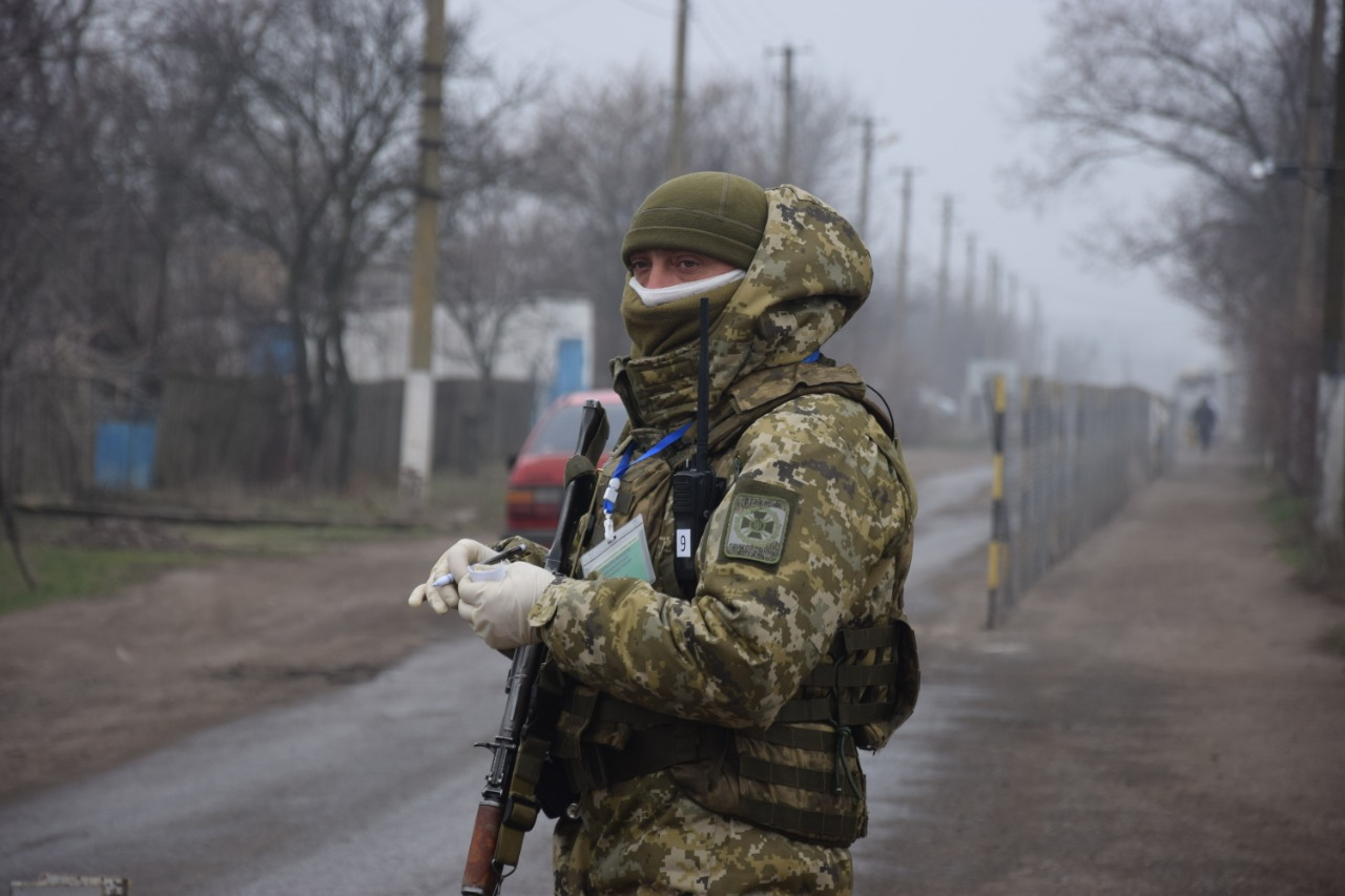Ситуация на КПВВ Донбасса: многие принимают решение не пересекать линию разграничения уже на пункте пропуска