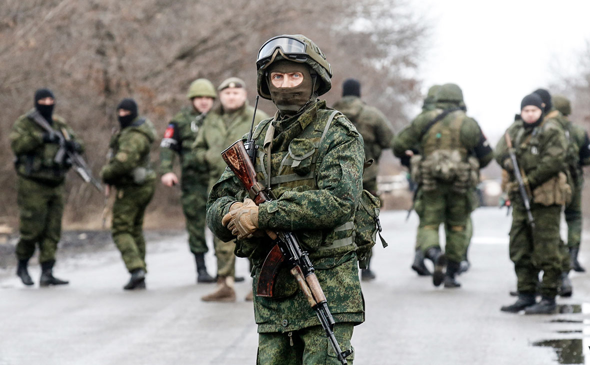 В "ЛДНР" ведется агитационная работа по призыву на "военную службу", - Минобороны