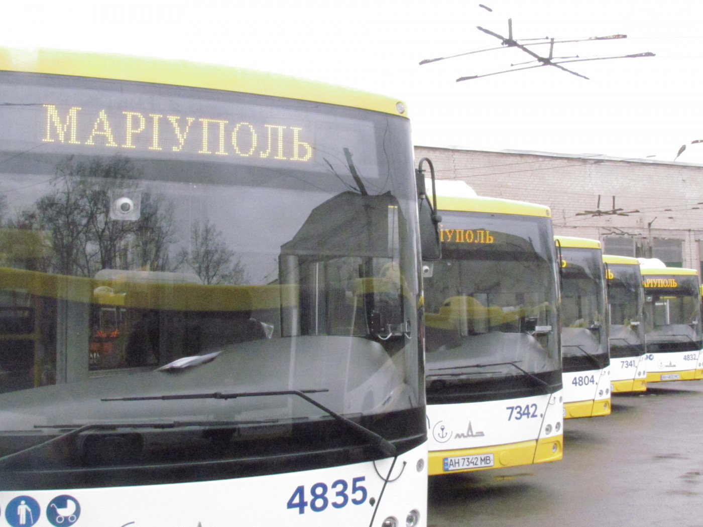 В Мариуполе на маршруты выйдут дополнительные автобусы и троллейбусы