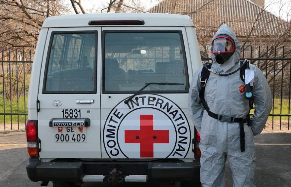 Красный Крест передал спасателям Донетчины новое оборудование