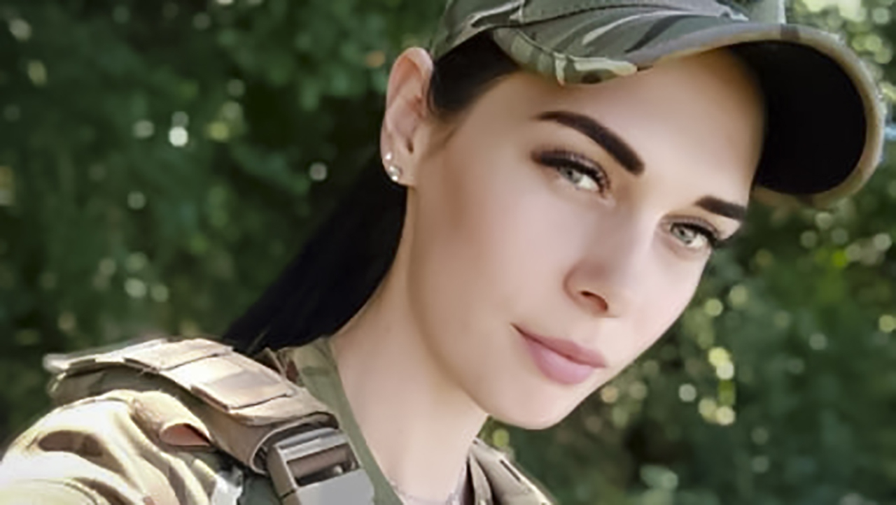 Защищать и рисовать - в полку Нацгвардии в Славянске служит удивительная девушка