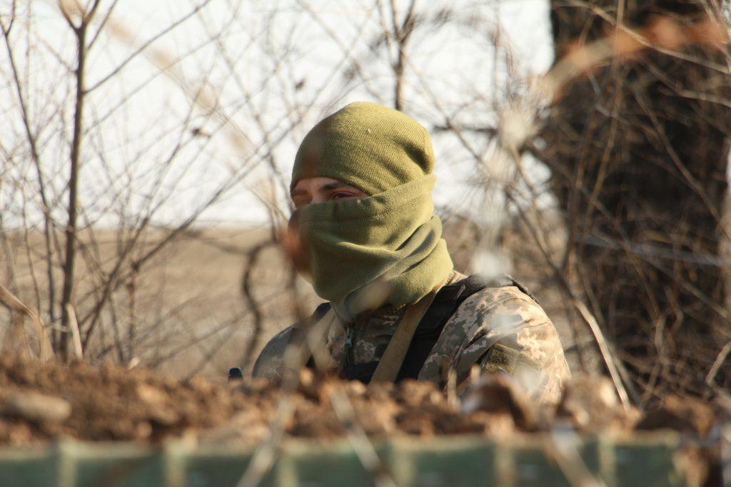 Сутки в ООС: оккупанты 13 обстреляли украинские позиции, есть раненый