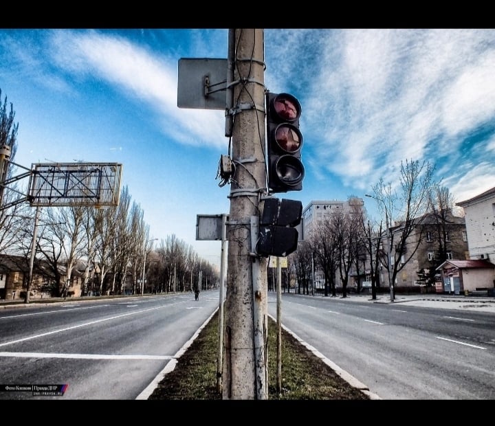 В сети показали фото разрушенных улиц Донецка