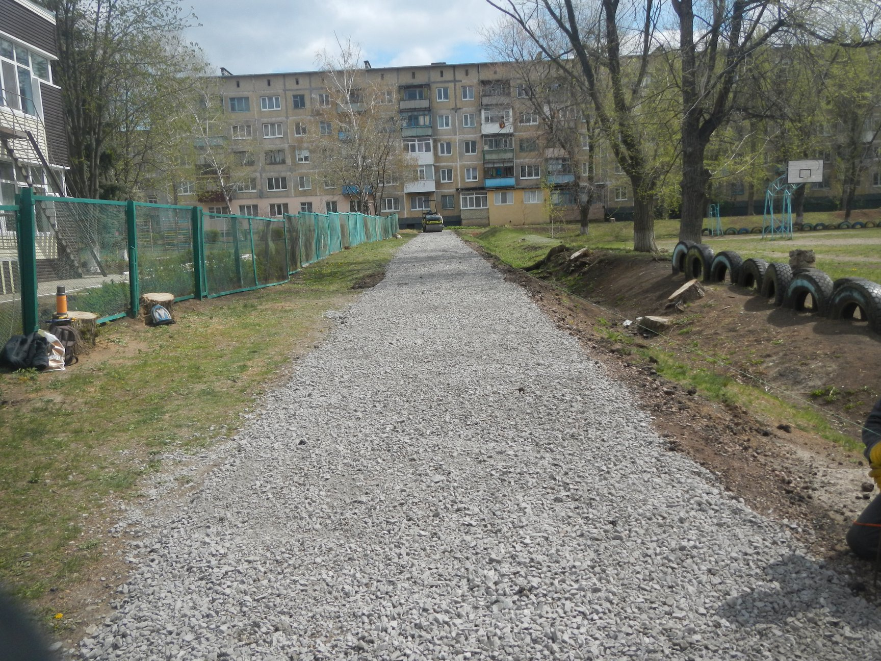 В Бахмуте капитально отремонтируют тротуары: на каких улицах