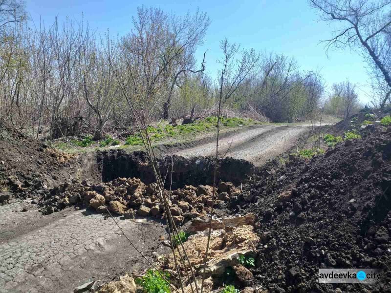 В Донецкой области восстановили аварийную дорогу