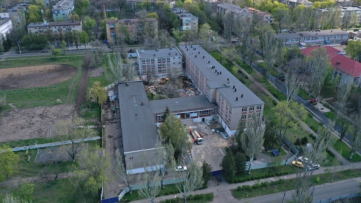 В Мариуполе на Донетчине показали капремонт 26-й школы: фото, видео