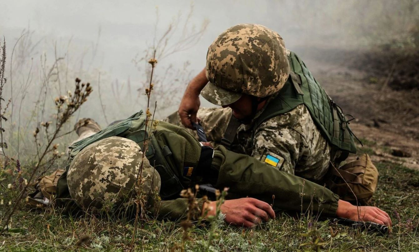 Боевики увеличили количество обстрелов на Донбассе до 23, двое украинских воинов ранено