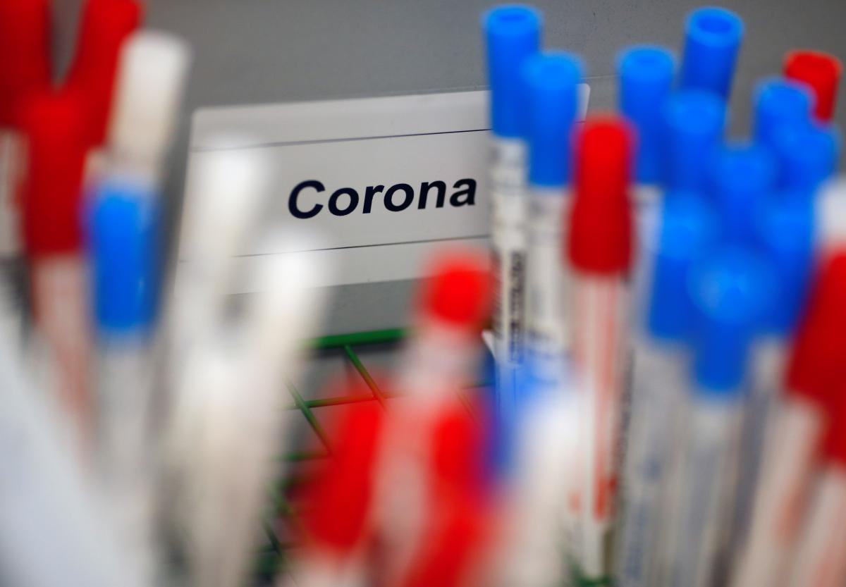 В Украине зафиксировано 11913 случаев коронавирусной болезни COVID-19