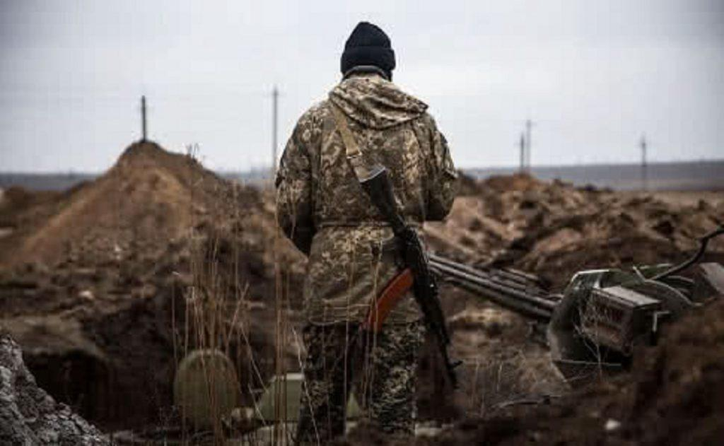 Штаб ООС обнародовал доказательства убийства украинского военного российским снайпером: видео