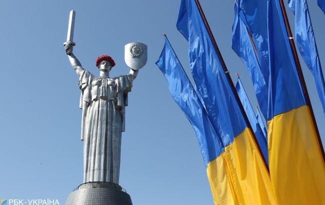 Сегодня в Украине отмечают День победы над нацизмом во Второй мировой войне: Зеленский почтил память погибших
