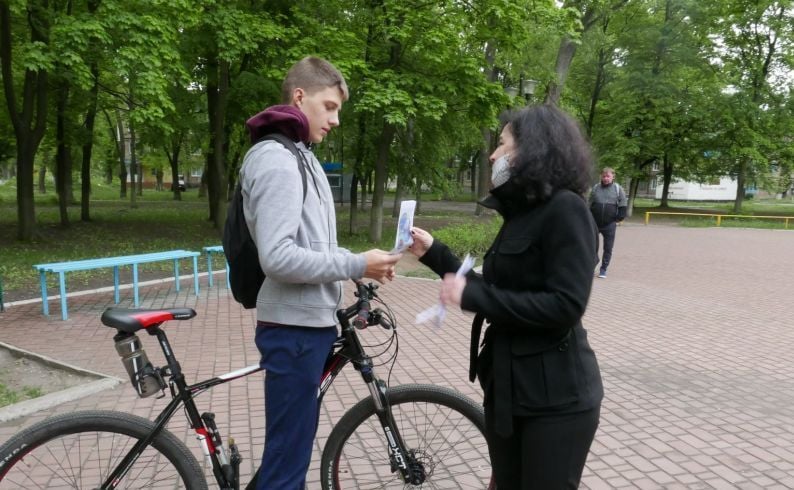 Жителей Авдеевки поздравили с Днем Европы