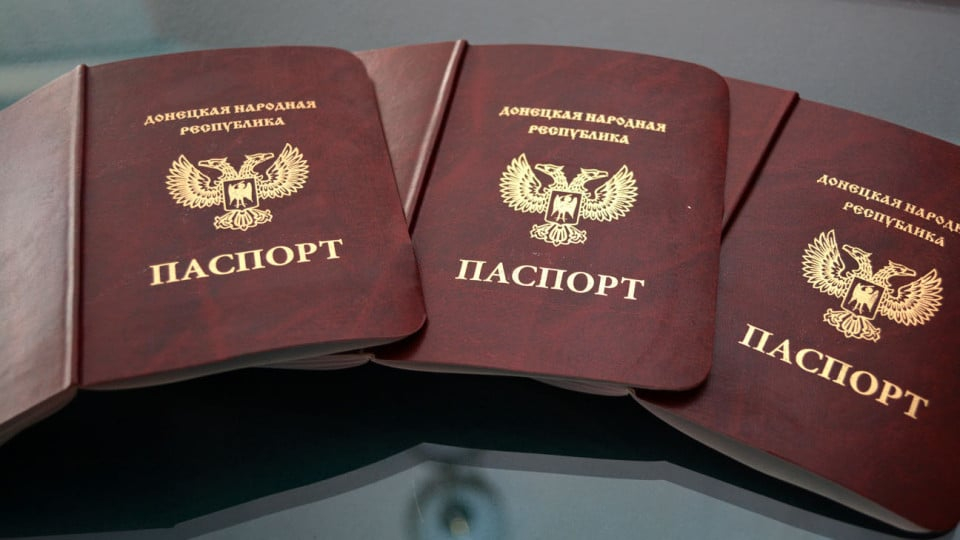 Судью Волновахского суда обвинили в использовании фальшивого паспорта для поездок в "ДНР"
