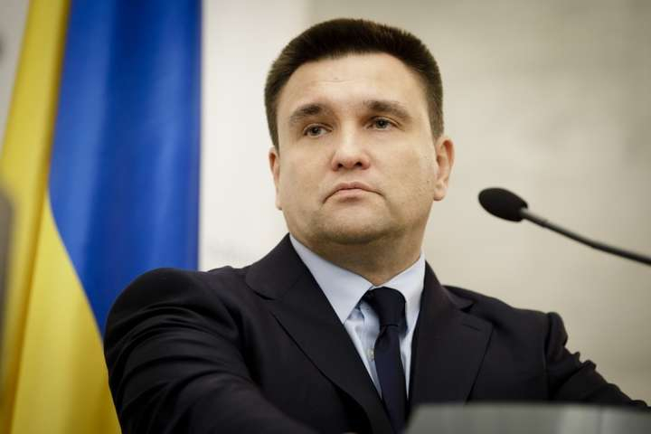 Климкин прокомментировал заявления главарей "ЛДНР" о полной боеготовности НВФ
