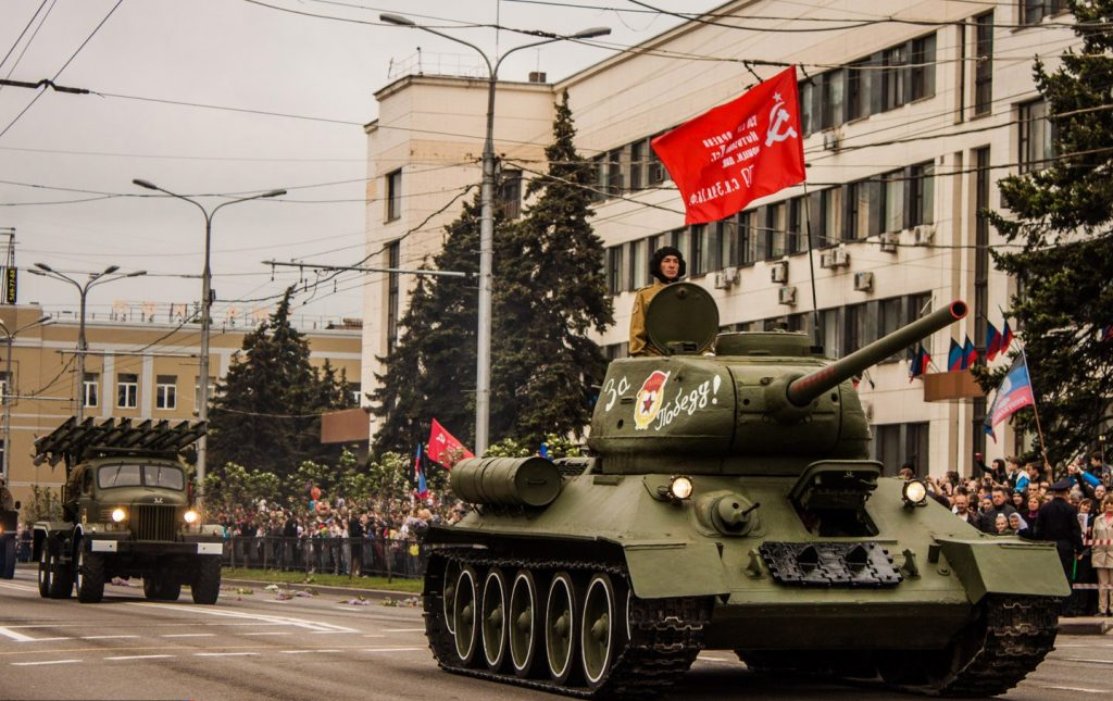 Пушилин пообещал вывести на военный парад в ОРДО более 100 единиц техники