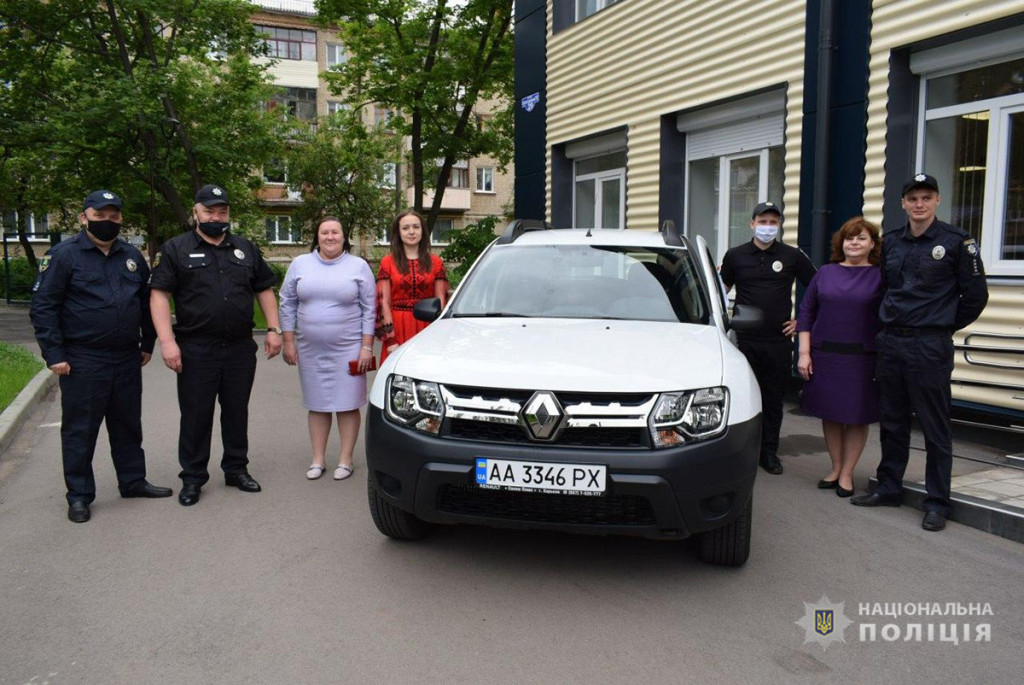 Полицейские Николаевской ОТГ будут патрулировать город на новом внедорожнике: фото