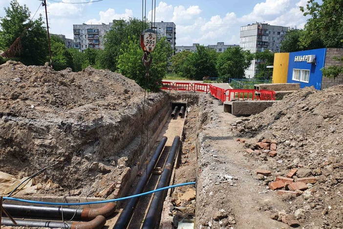 В Мариуполе проводят масштабные работы по замене тепловой магистрали