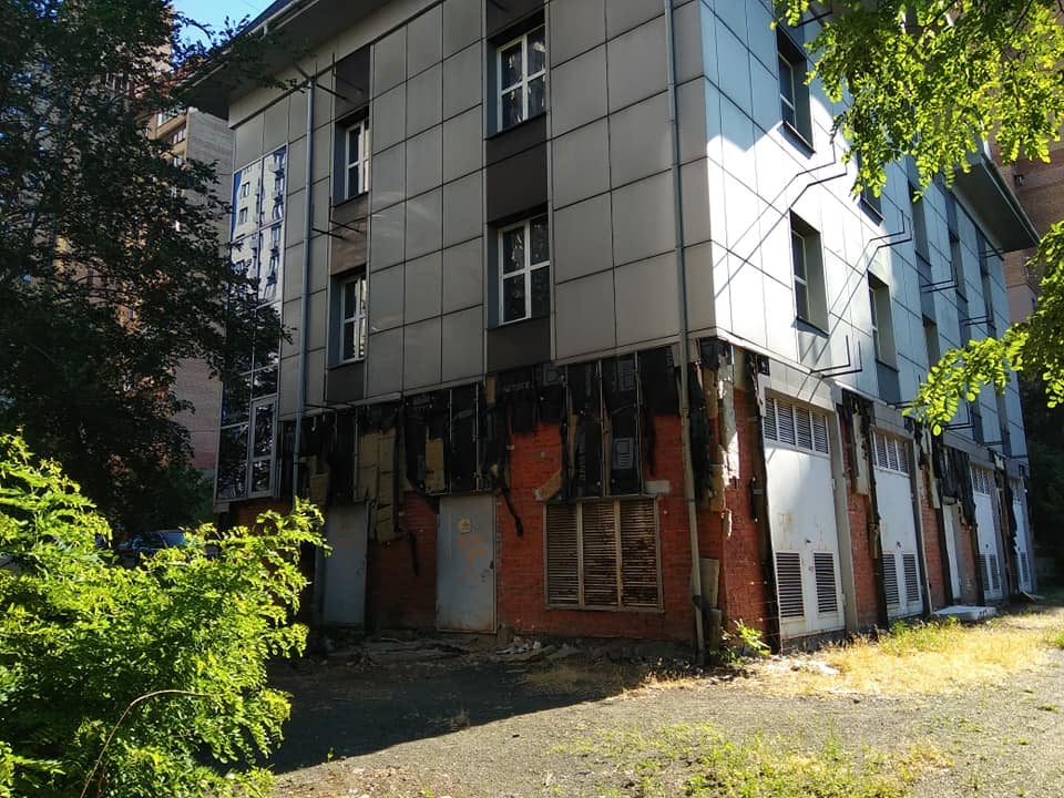 В сети показали, как выглядят когда-то популярные здания в оккупированном Донецке