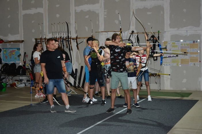 В Мариуполе прошли соревнования по стрельбе из лука