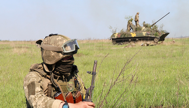 Ситуация в ООС: оккупанты из минометов несколько раз обстреляли украинских защитников
