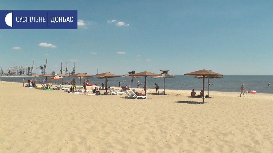 На четырех пляжах Мариуполя обнаружили превышение нормы кишечной палочки