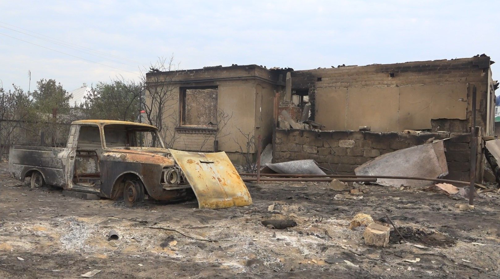 “Пока не восстановите документы, компенсации не будет”: как выживают  пострадавшие от пожара на Луганщине