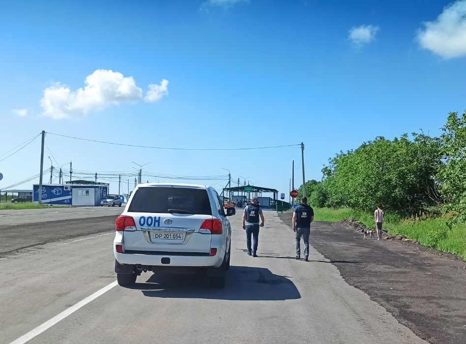 Представители Агентства ООН посетили КПВВ на Донбассе